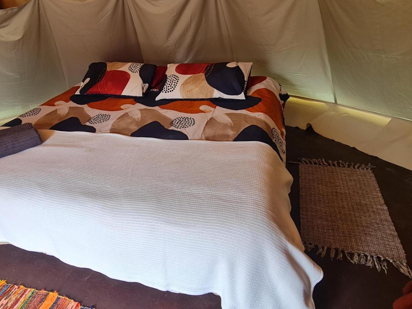 Tsitsikamma Wolf Sanctuary Eco Cabins & Teepees Stormsrivier Oda fotoğraf