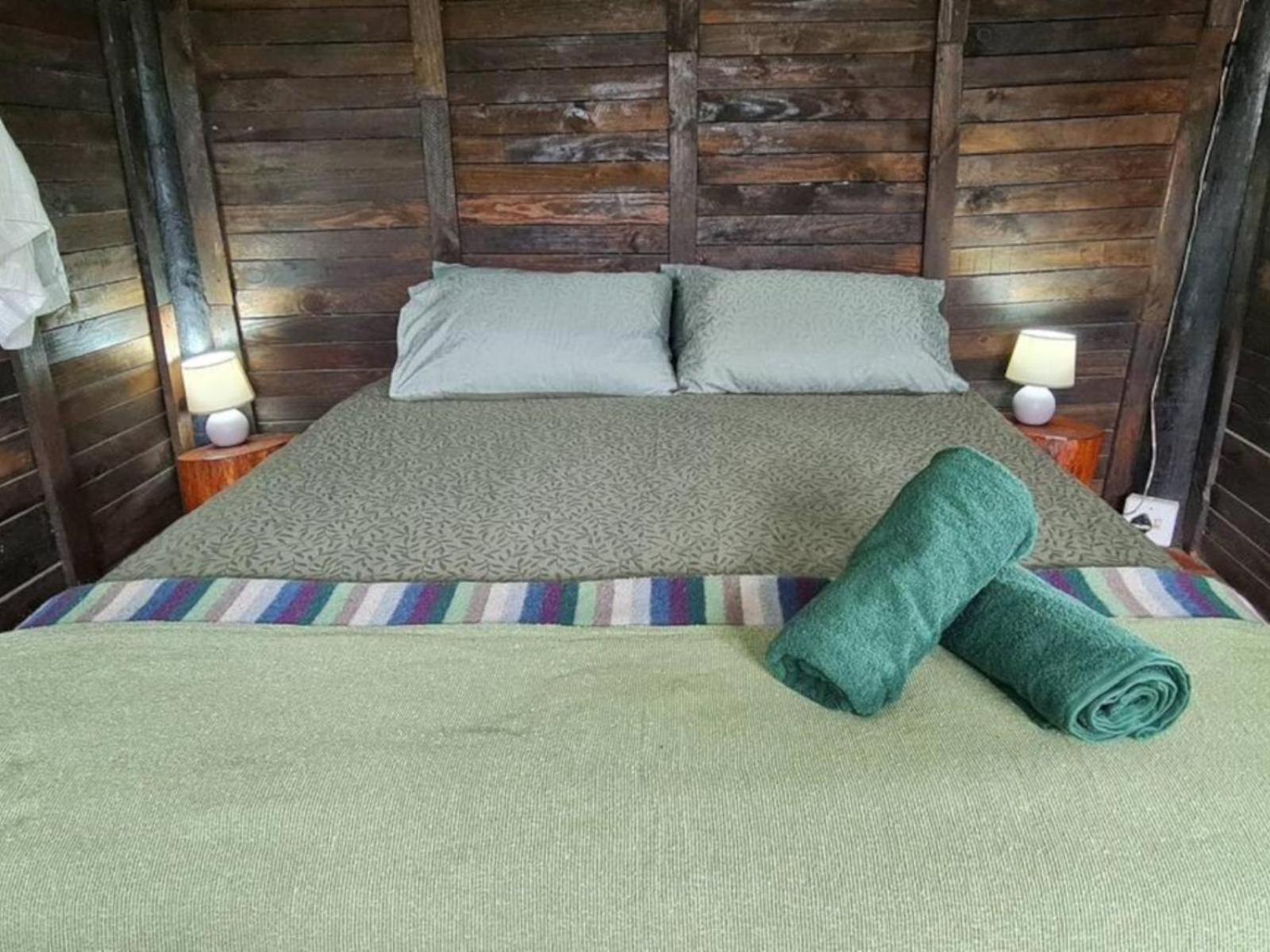 Tsitsikamma Wolf Sanctuary Eco Cabins & Teepees Stormsrivier Oda fotoğraf