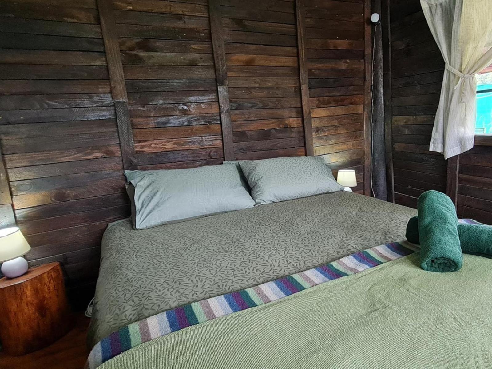 Tsitsikamma Wolf Sanctuary Eco Cabins & Teepees Stormsrivier Oda fotoğraf